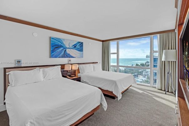Bedroom, Interior, Water