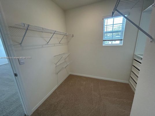 Interior, Walk-in Closets