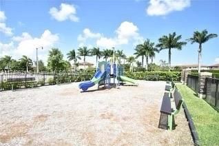 Exterior, Playground