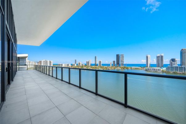 Water, Exterior, Other, Skyline