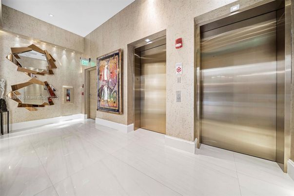 Elevator, Interior, Recessed Lighting