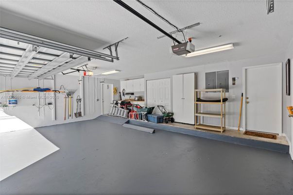 Fitness Equipment, Garage, Interior