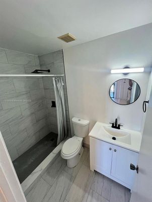 Bathroom, Interior, Marble Walls