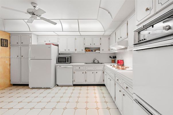 Interior, Kitchen