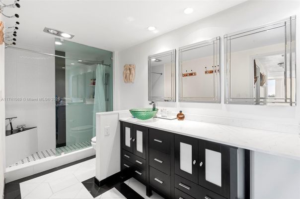 Bathroom, Dual Sink Vanities, Glass Shower, Interior, Recessed Lighting