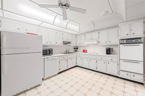 Interior, Kitchen