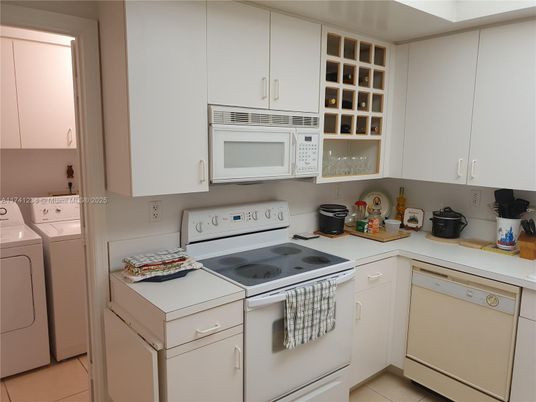 Interior, Kitchen, Washer