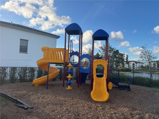 Backyard, Exterior, Playground