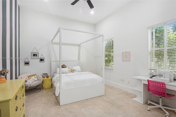 Bedroom, Home Office, Interior, Recessed Lighting