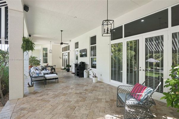 Exterior, Pendant Lights