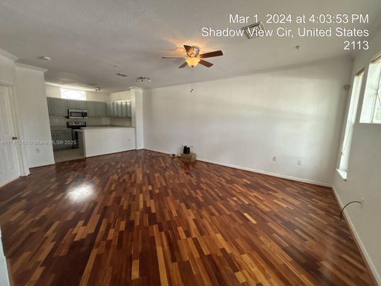 Empty room, Interior, Kitchen, Wood Texture Flooring