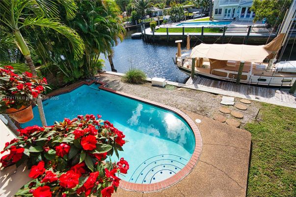 Exterior, Lake, Pool, Water