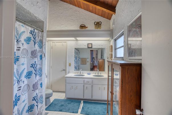Bathroom, Interior, Wooden Beams, Wooden Ceilings