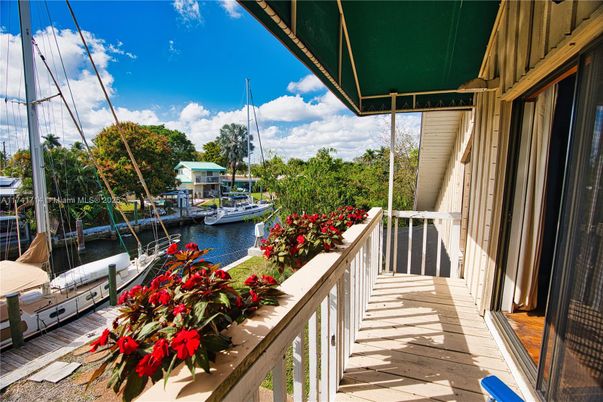 Exterior, Lake, Water