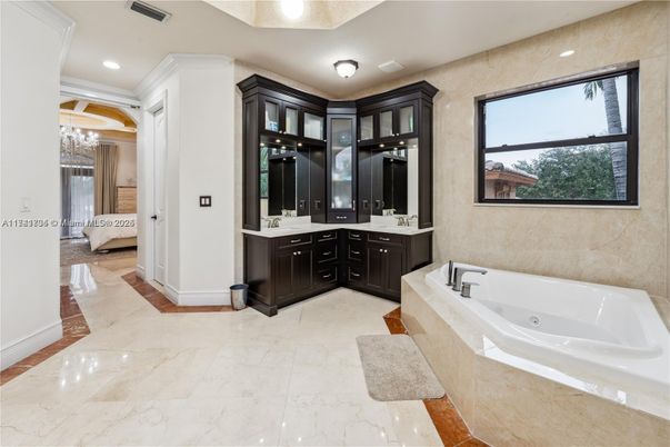 Bathroom, Dual Sink Vanities, Interior, Marble, Recessed Lighting