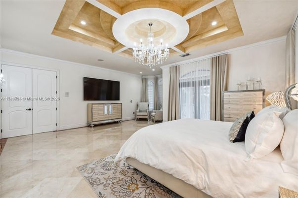 Bedroom, Chandelier, Interior, Recessed Lighting