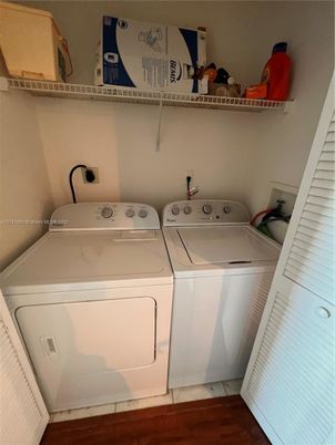 Interior, Utility Closets, Washer