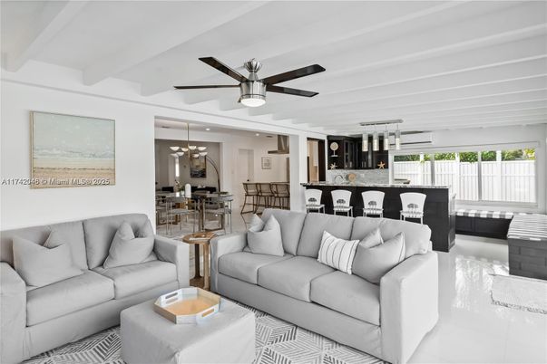 Dining room, Interior, Kitchen, Living room, Pendant Lights, Recessed Lighting