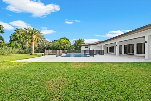 Backyard, Exterior, Pool