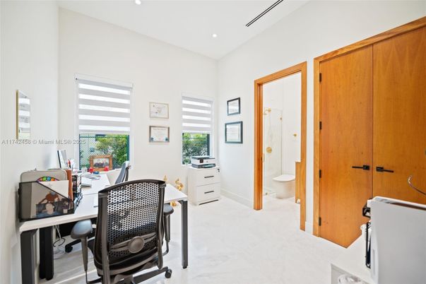 Bathroom, Home Office, Interior, Marble, Recessed Lighting
