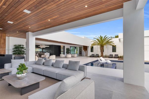 Exterior, Interior, Living room, Pool, Recessed Lighting, Wooden Ceilings