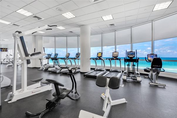 Fitness Equipment, Gym, Interior, Recessed Lighting, Water