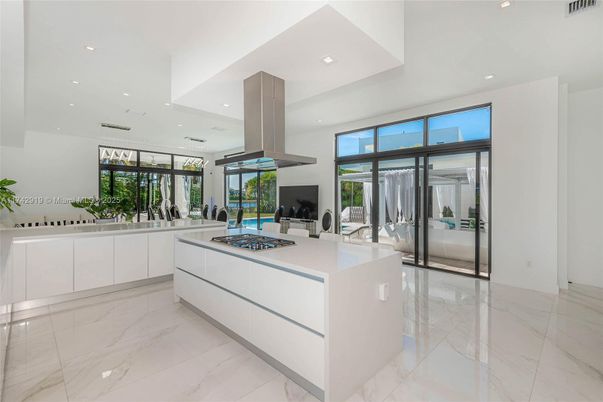 Interior, Kitchen, Marble, Recessed Lighting, Stainless Steel Appliances