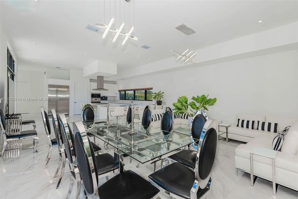 Dining room, Interior, Kitchen, Marble, Pendant Lights, Recessed Lighting, Stainless Steel Appliances