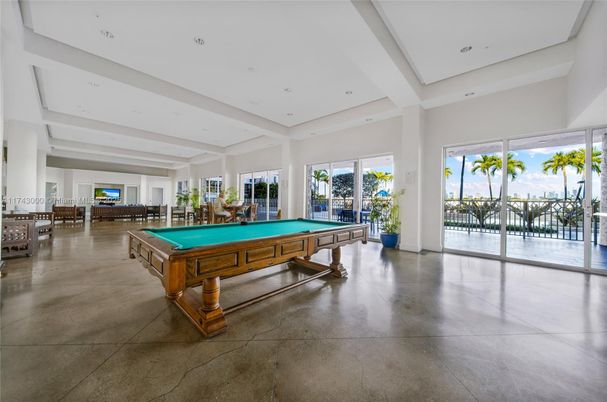 Billiard Table, Game Room, Interior, Recessed Lighting