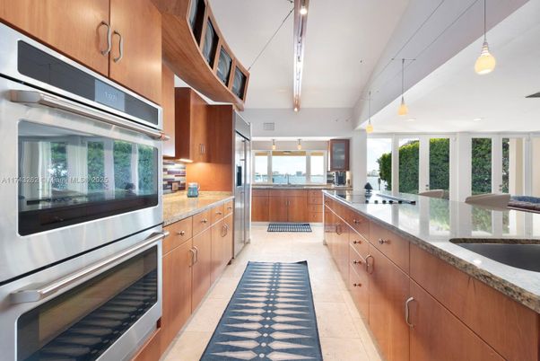 Interior, Kitchen, Pendant Lights, Stainless Steel Appliances