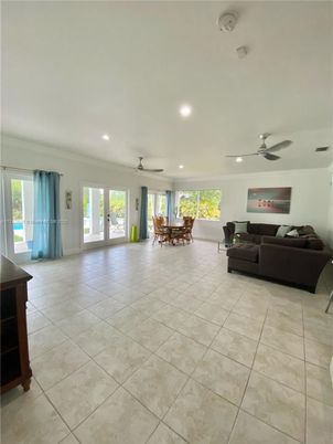 Dining room, Interior, Living room, Recessed Lighting