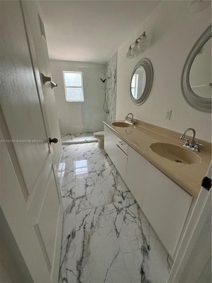 Bathroom, Dual Sink Vanities, Free Standing Baths, Interior, Marble