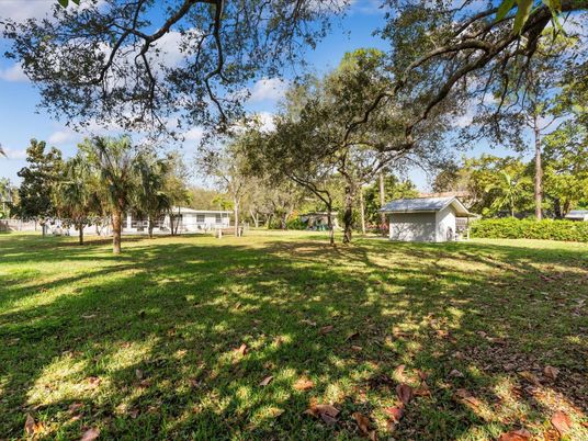 Backyard, Detached Garage, Exterior