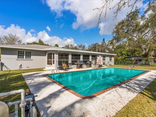 Backyard, Exterior, Pool