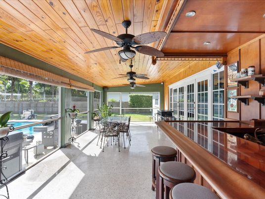 Dining room, Interior, Recessed Lighting, Wooden Ceilings