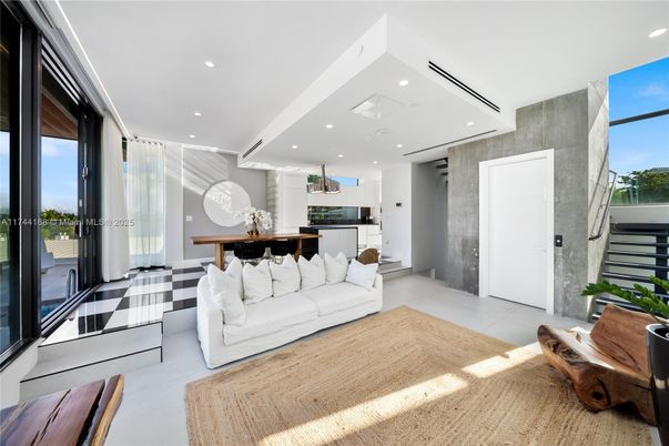 Interior, Kitchen, Living room, Recessed Lighting