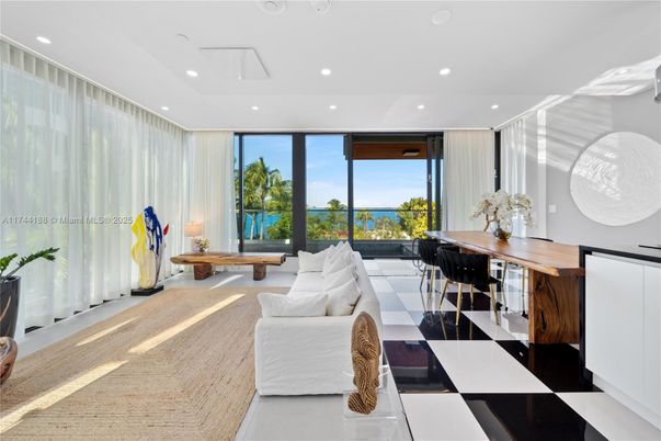 Interior, Living room, Recessed Lighting, Water
