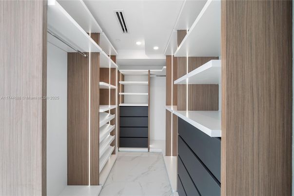 Interior, Marble, Recessed Lighting, Walk-in Closets