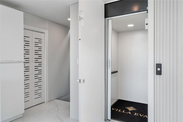 Interior, Marble, Recessed Lighting
