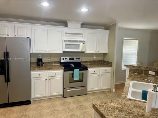 Interior, Kitchen, Recessed Lighting