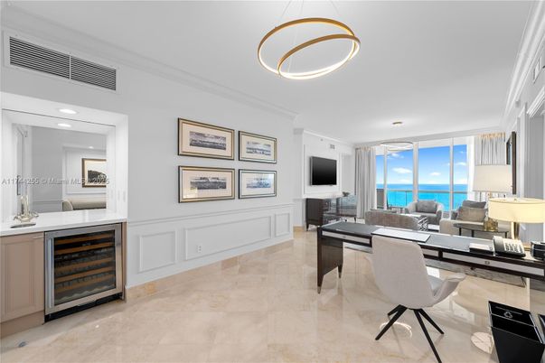 Home Office, Interior, Pendant Lights, Recessed Lighting, Water