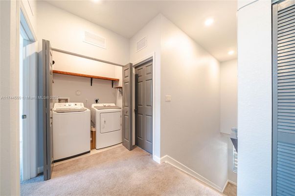 Interior, Recessed Lighting, Utility Closets, Washer