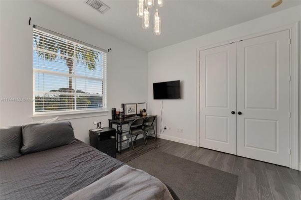 Bedroom, Home Office, Interior, Pendant Lights, Wood Texture Flooring