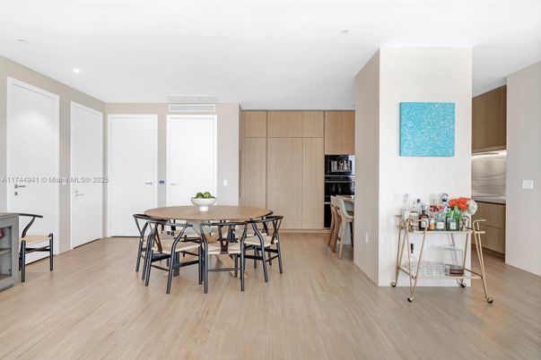 Dining room, Interior, Kitchen, Recessed Lighting, Wood Texture Flooring