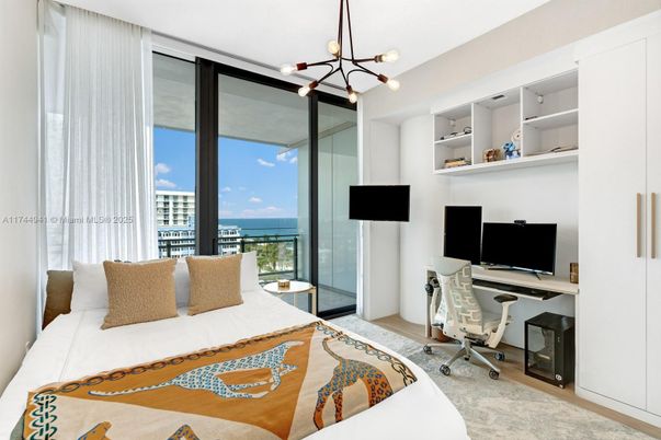 Bedroom, Home Office, Interior, Pendant Lights, Water