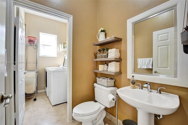 Bathroom, Interior, Washer