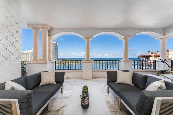 Water, Exterior, Interior, Living room, Other