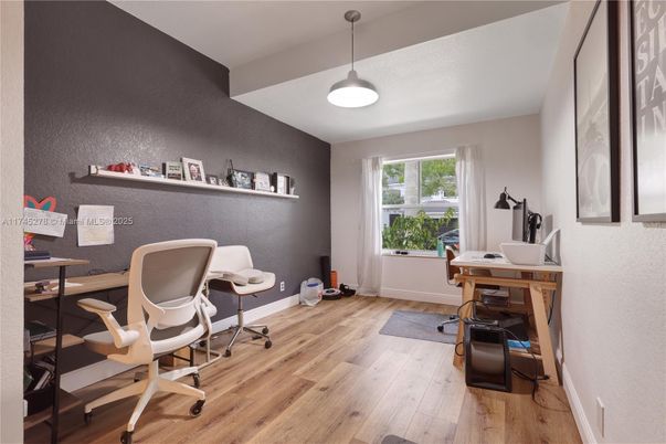 Home Office, Interior, Pendant Lights, Wood Texture Flooring