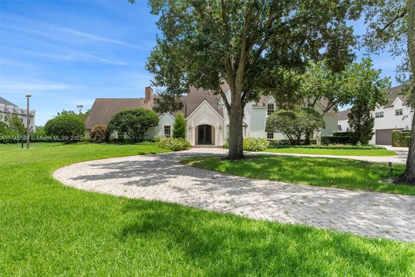Backyard, Exterior, Facade, French Provincial