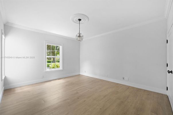 Chandelier, Empty room, Interior, Wood Texture Flooring